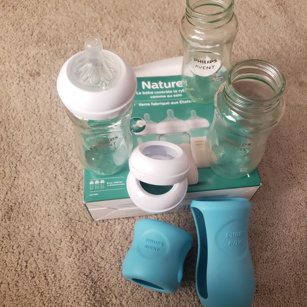 Philips Avent Glass Baby Bottle Set with Blue Sleeves